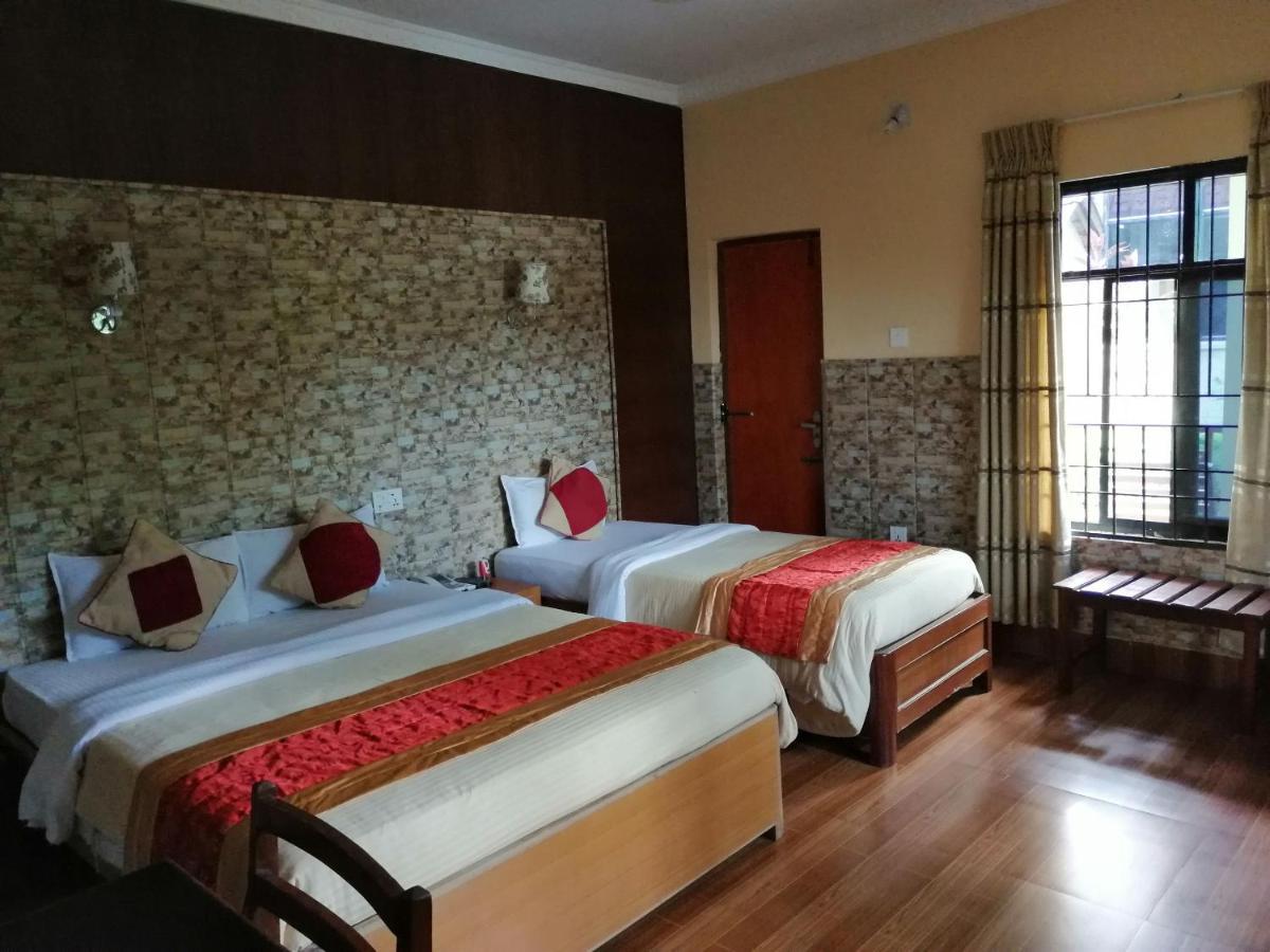 Hotel Wildlife Camp Саураха Экстерьер фото